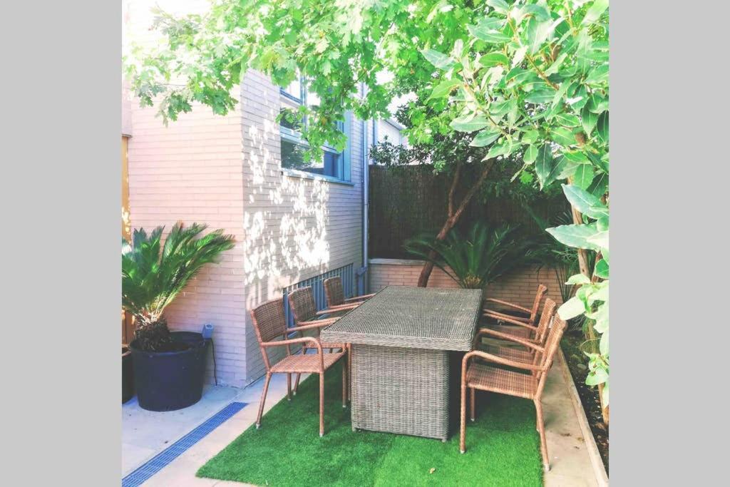 Valdevebas chalet con piscina en Madrid centro WIFI gratis Exterior foto