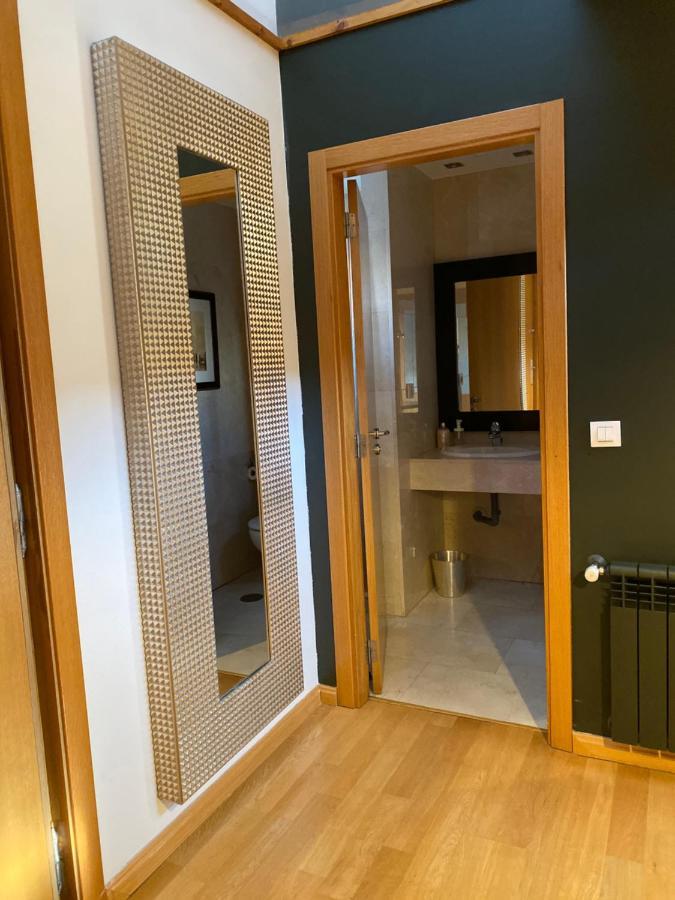 Valdevebas chalet con piscina en Madrid centro WIFI gratis Exterior foto