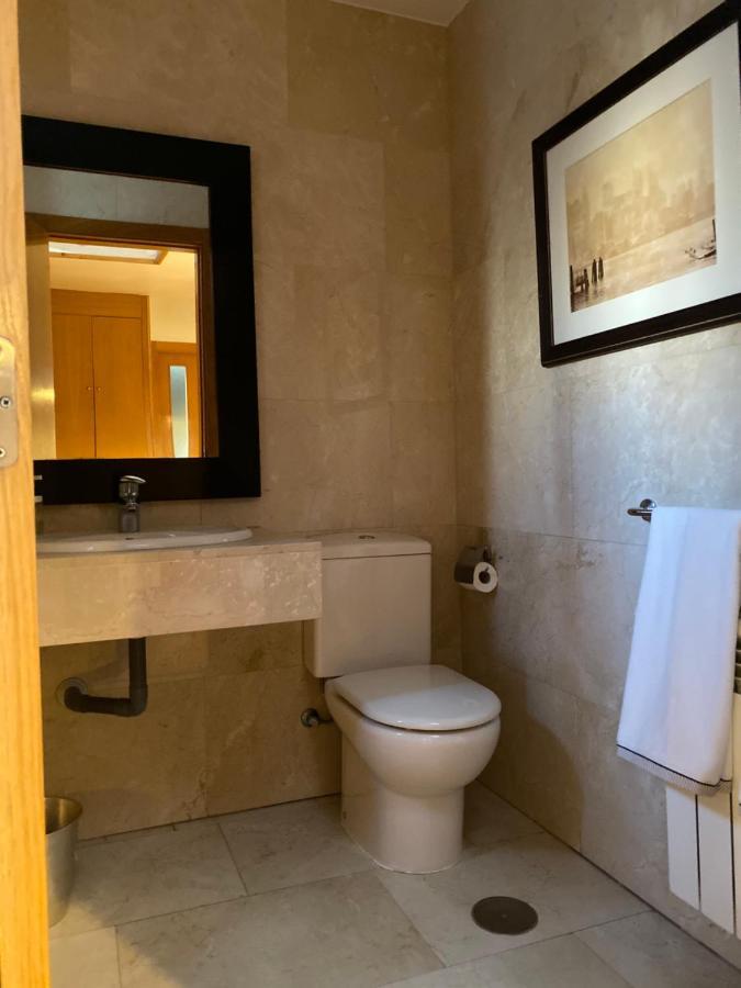 Valdevebas chalet con piscina en Madrid centro WIFI gratis Exterior foto