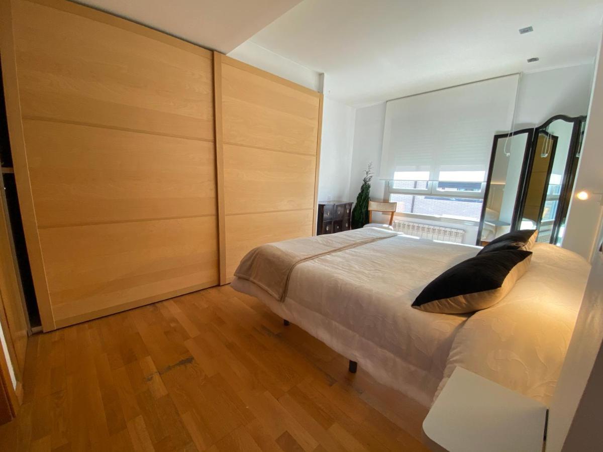 Valdevebas chalet con piscina en Madrid centro WIFI gratis Exterior foto
