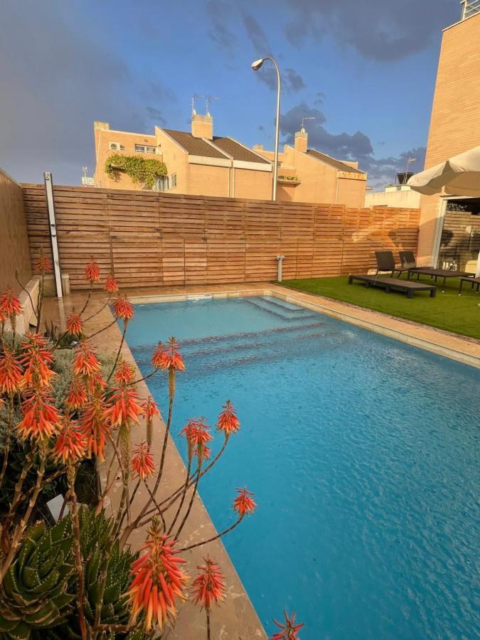 Valdevebas chalet con piscina en Madrid centro WIFI gratis Exterior foto